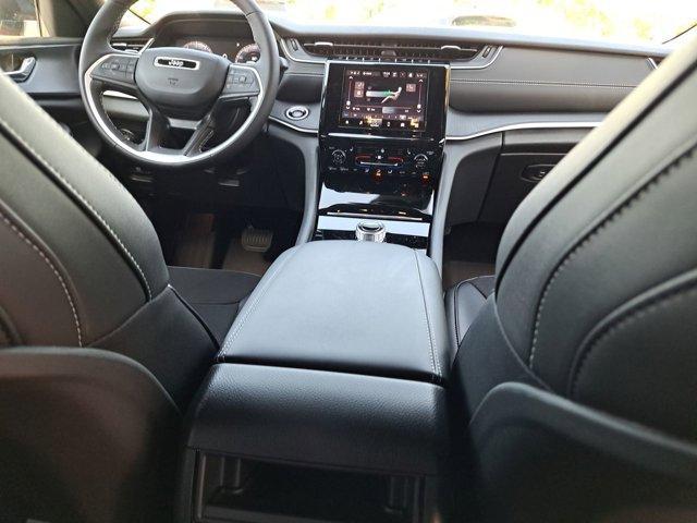 new 2024 Jeep Grand Cherokee car, priced at $42,065