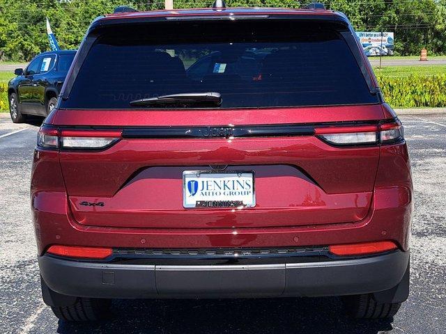 new 2024 Jeep Grand Cherokee car, priced at $42,065