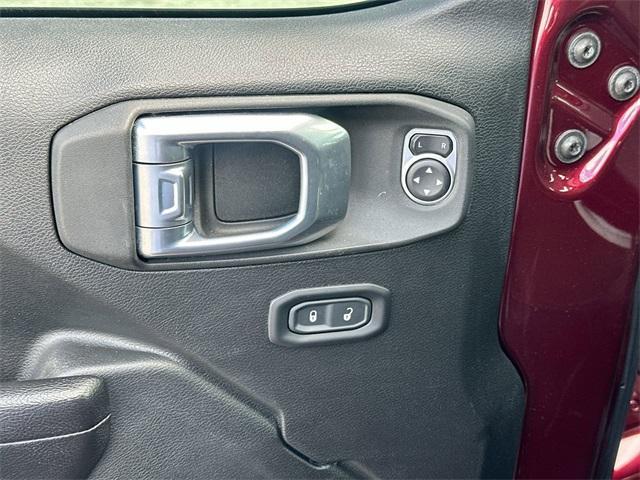 used 2021 Jeep Gladiator car, priced at $31,600