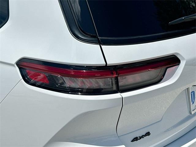 new 2025 Jeep Grand Cherokee L car, priced at $66,036