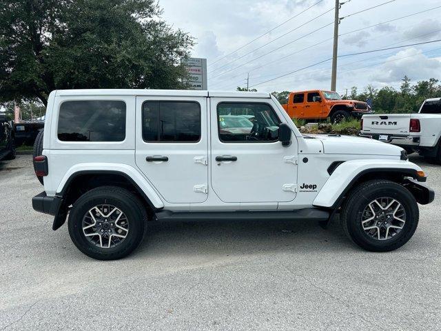 new 2025 Jeep Wrangler car, priced at $54,526