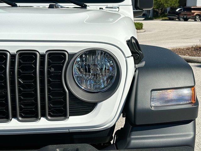 new 2025 Jeep Wrangler car, priced at $45,255