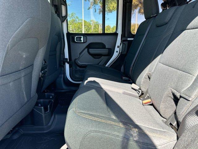new 2025 Jeep Wrangler car, priced at $45,255