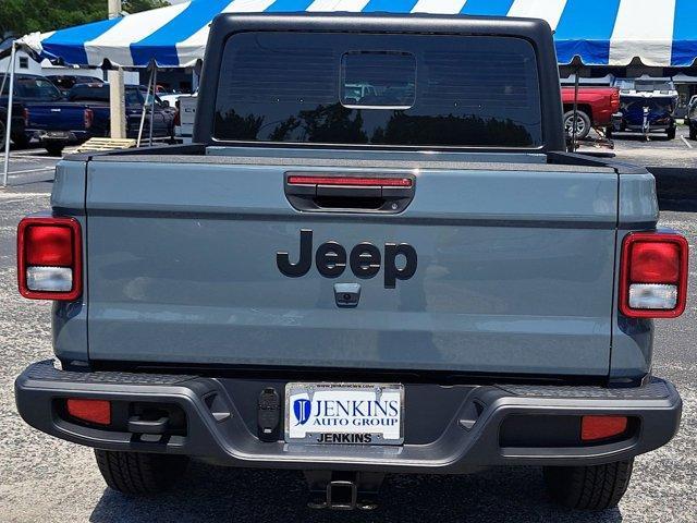 new 2024 Jeep Gladiator car, priced at $45,859