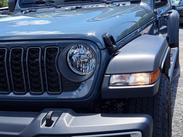 new 2024 Jeep Gladiator car, priced at $45,859