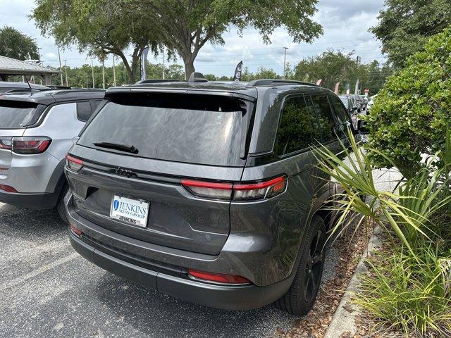 used 2023 Jeep Grand Cherokee car, priced at $31,797