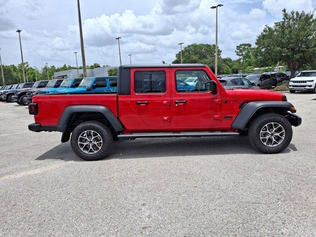new 2025 Jeep Gladiator car, priced at $47,583