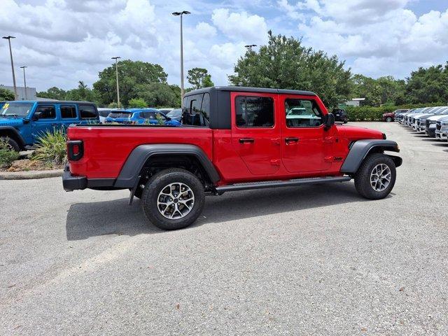 new 2025 Jeep Gladiator car, priced at $47,583