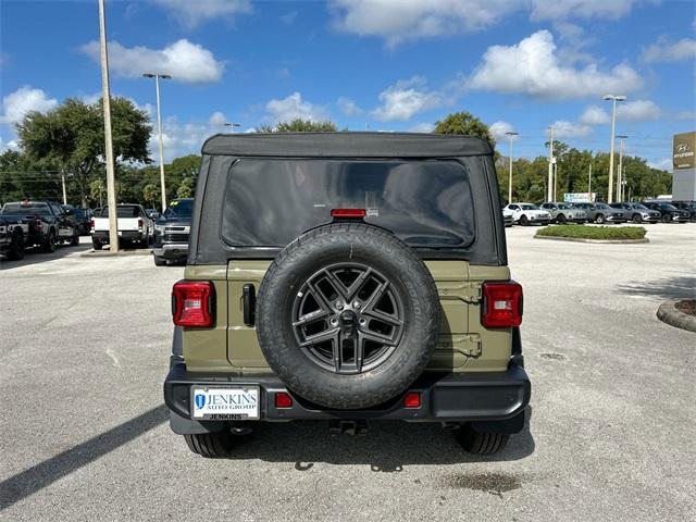 new 2025 Jeep Wrangler car, priced at $44,326