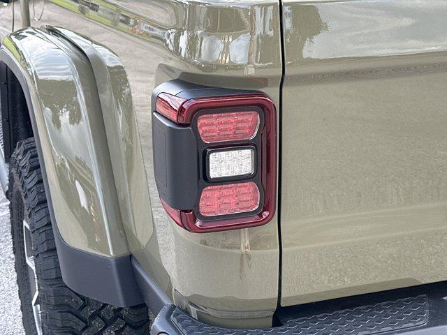 new 2025 Jeep Gladiator car, priced at $62,275