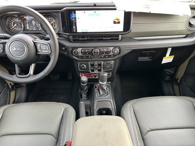 new 2025 Jeep Gladiator car, priced at $62,275