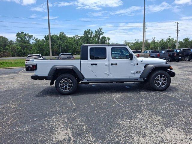new 2025 Jeep Gladiator car, priced at $47,000
