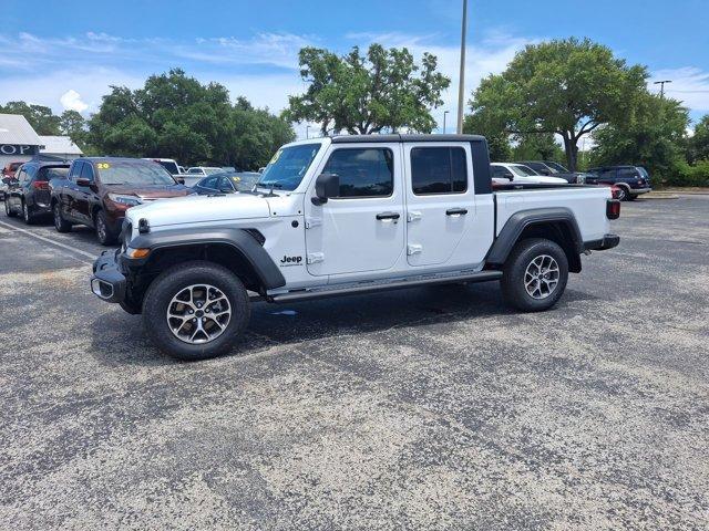 new 2025 Jeep Gladiator car, priced at $47,000