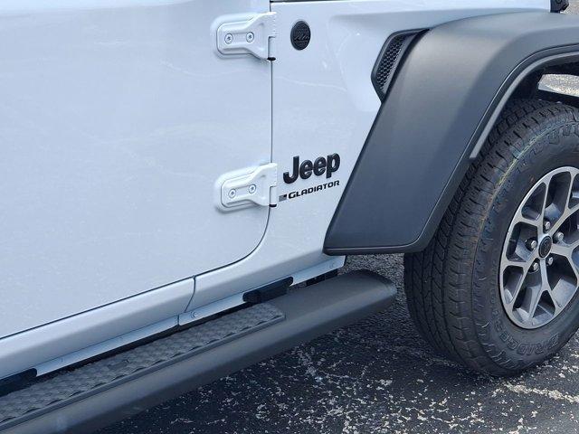 new 2025 Jeep Gladiator car, priced at $47,000
