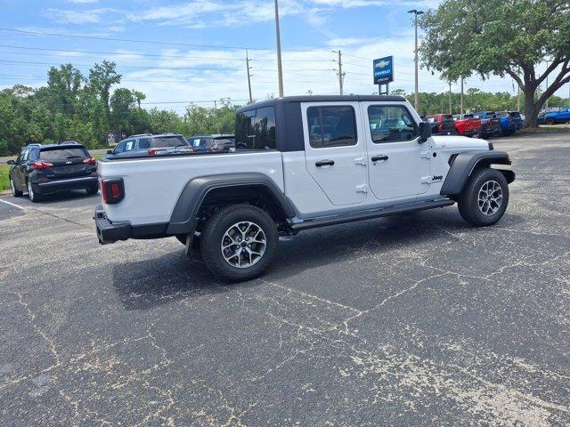 new 2025 Jeep Gladiator car, priced at $47,000