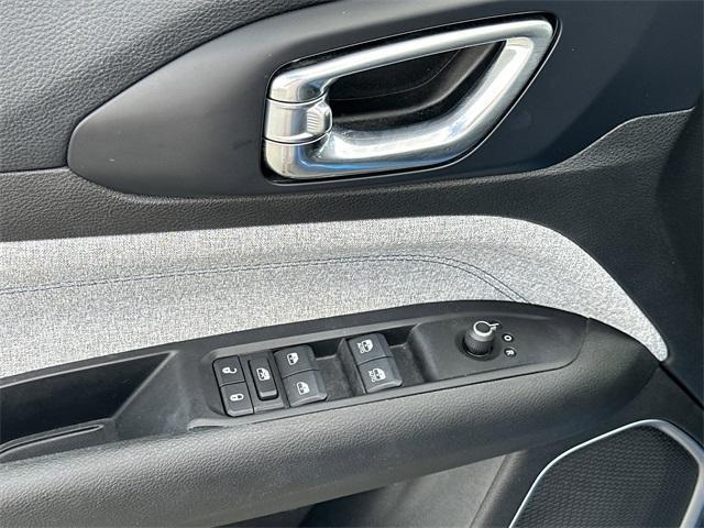 used 2022 Jeep Compass car, priced at $19,589