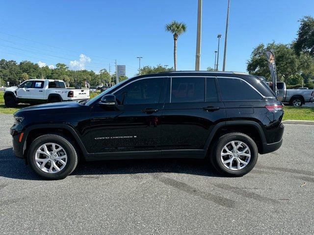 used 2022 Jeep Grand Cherokee car, priced at $28,894