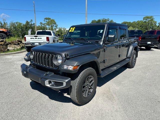 new 2025 Jeep Gladiator car, priced at $44,844