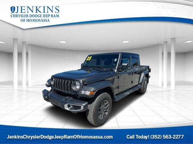 new 2025 Jeep Gladiator car, priced at $44,844