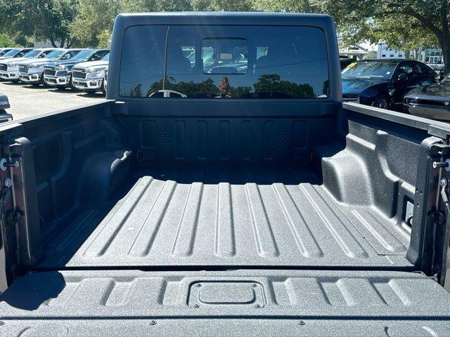 new 2025 Jeep Gladiator car, priced at $44,844