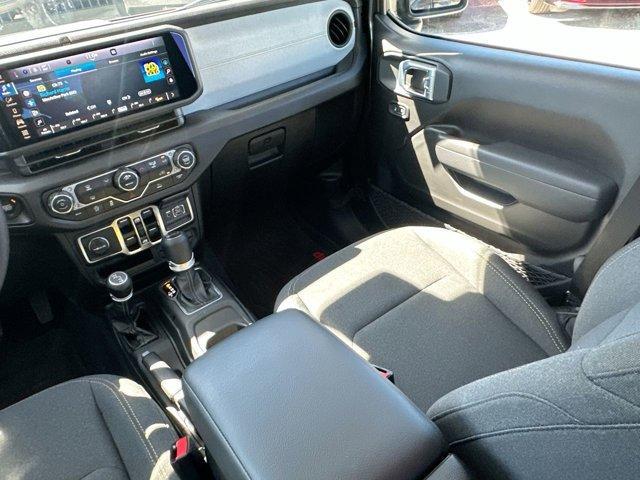 new 2025 Jeep Gladiator car, priced at $44,844