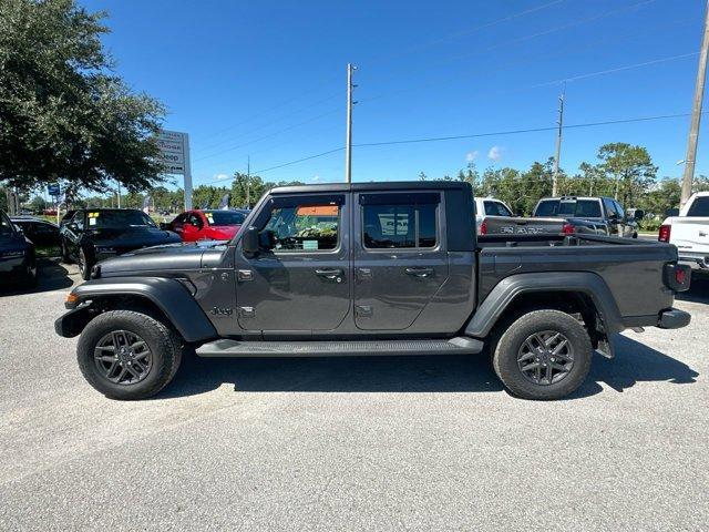 new 2025 Jeep Gladiator car, priced at $44,844