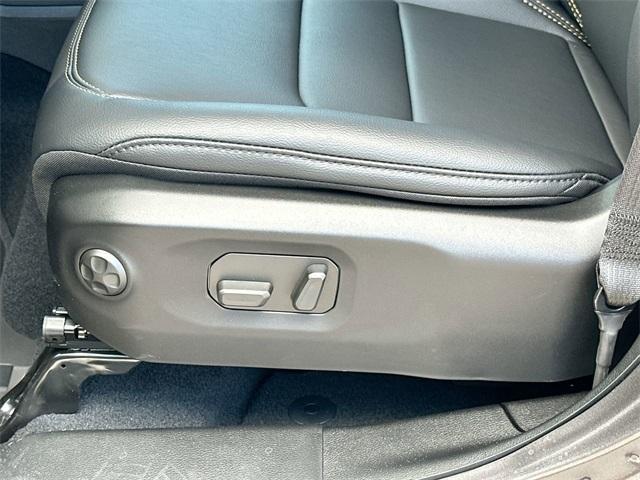 new 2025 Jeep Wrangler car, priced at $53,902
