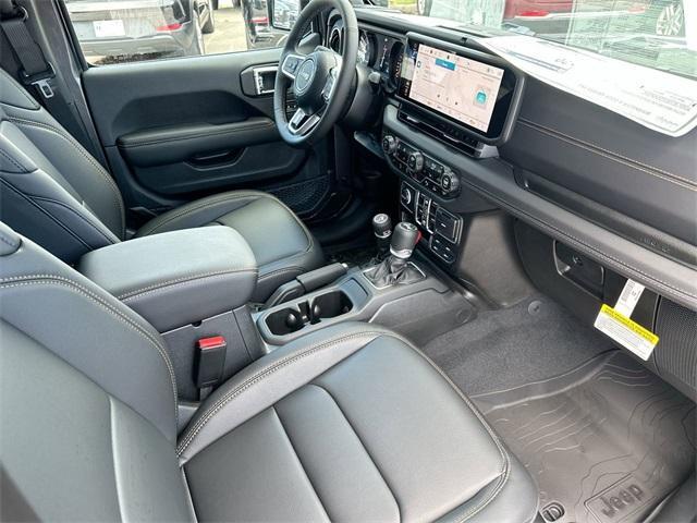 new 2025 Jeep Wrangler car, priced at $53,902