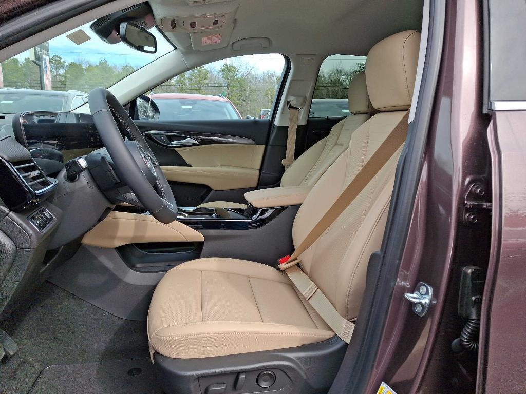 new 2025 Buick Envision car, priced at $39,740