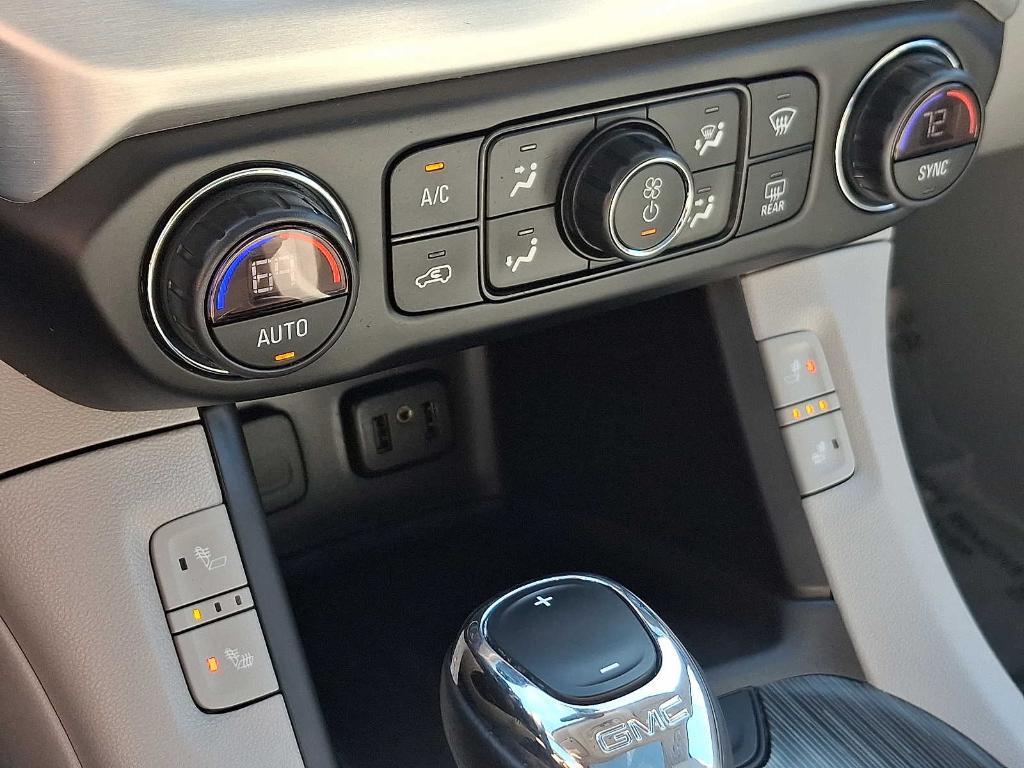 used 2019 GMC Acadia car, priced at $26,995