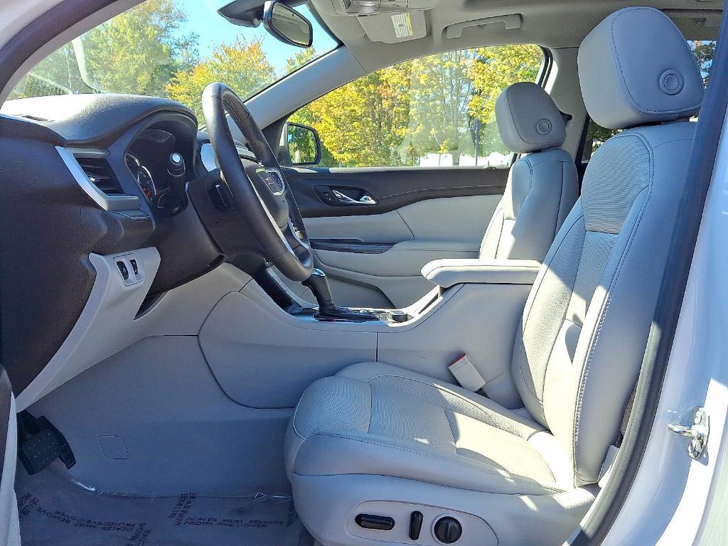 used 2019 GMC Acadia car, priced at $26,995
