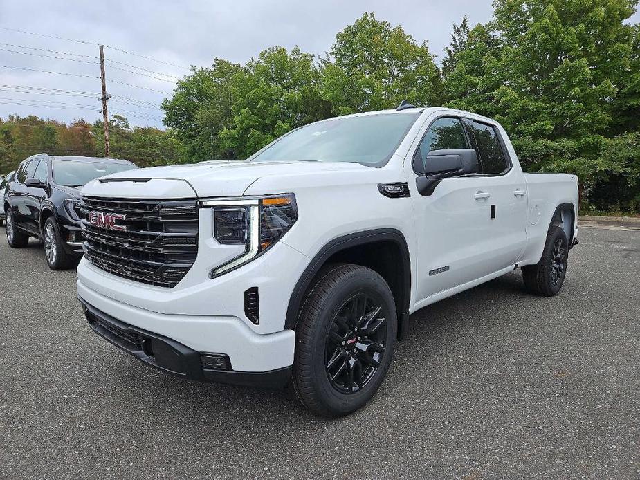 new 2025 GMC Sierra 1500 car, priced at $54,295