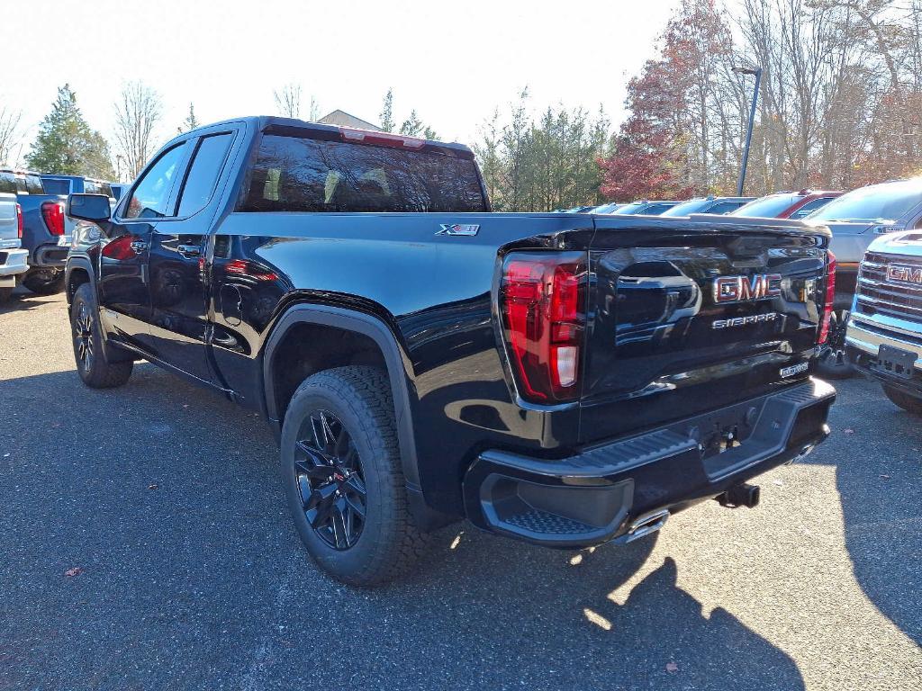 new 2025 GMC Sierra 1500 car, priced at $59,645