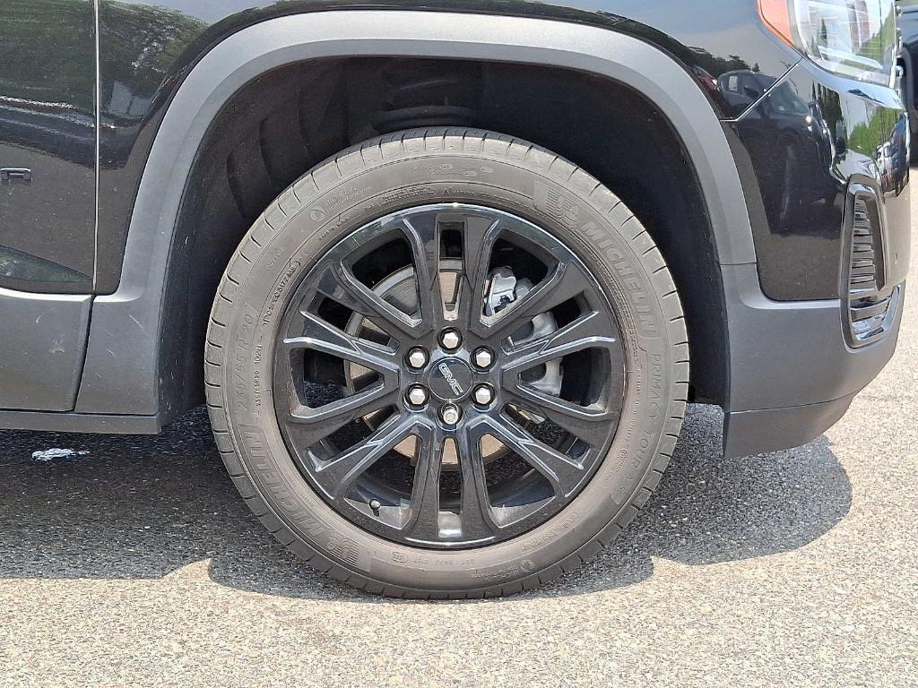 used 2022 GMC Acadia car, priced at $29,995