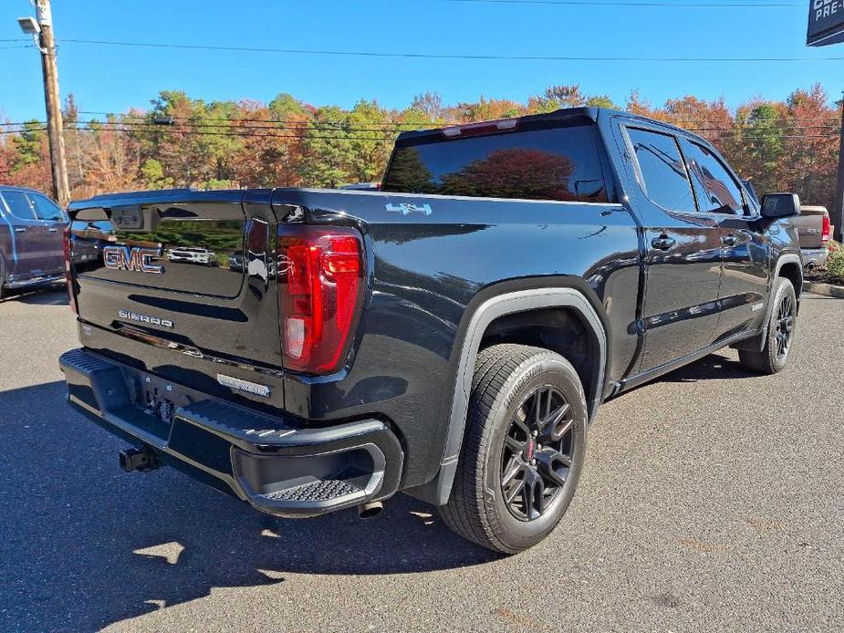 used 2022 GMC Sierra 1500 car, priced at $40,995