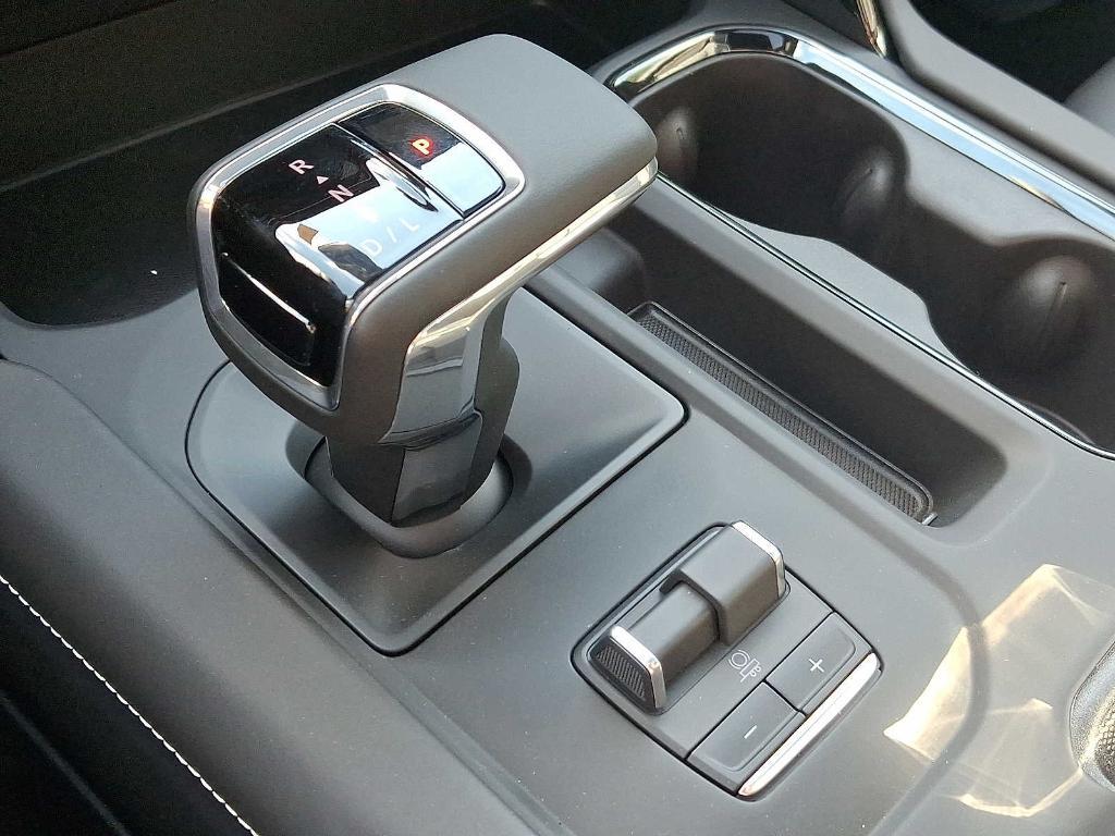 new 2025 GMC Sierra 1500 car, priced at $74,597