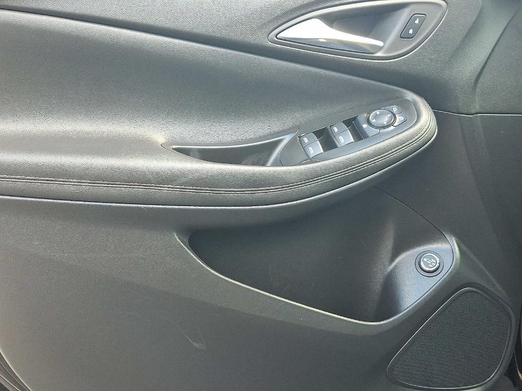 used 2023 Buick Encore GX car, priced at $21,000