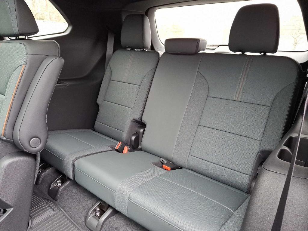 new 2025 GMC Acadia car