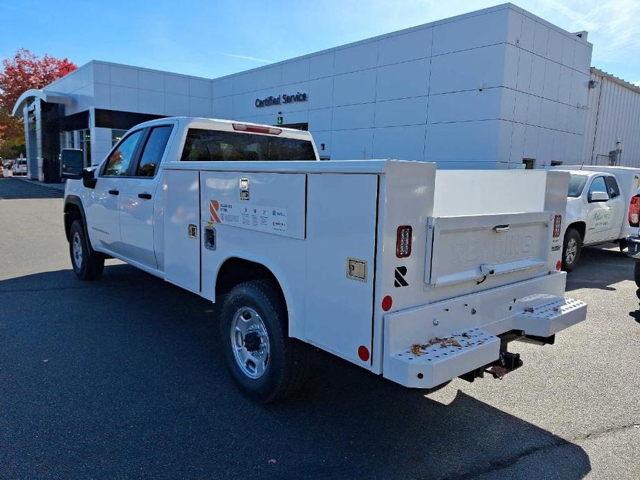 new 2025 GMC Sierra 2500 car, priced at $54,443