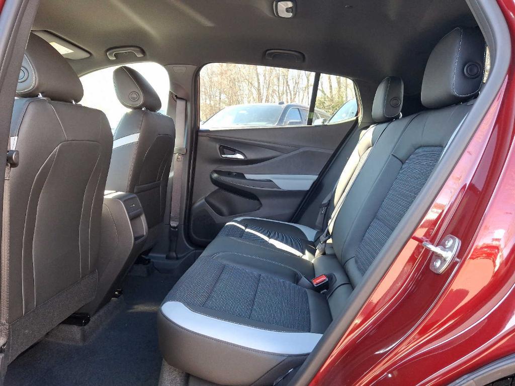new 2025 Buick Envista car