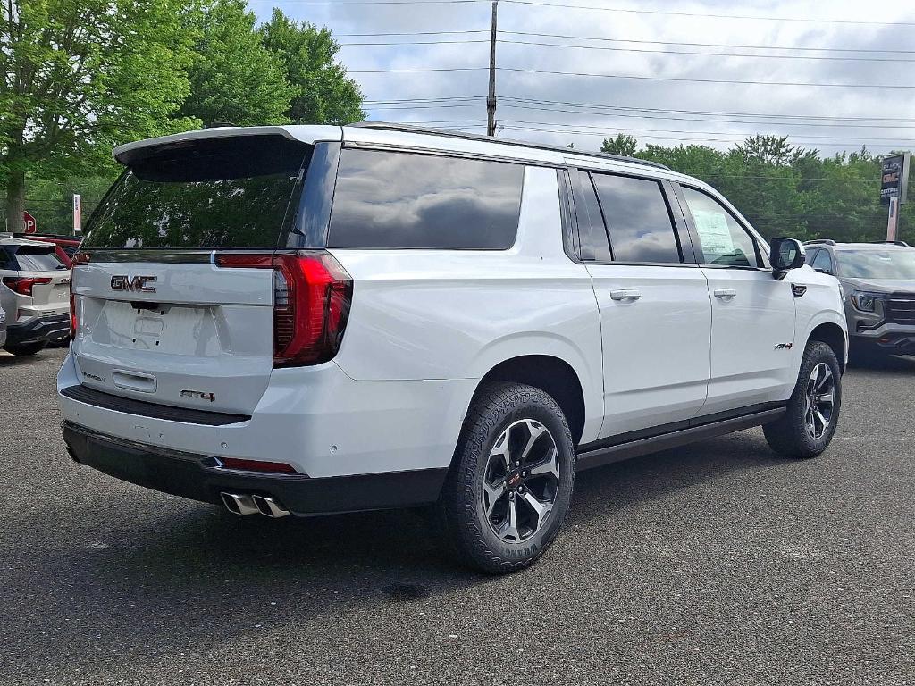 new 2025 GMC Yukon XL car, priced at $88,590