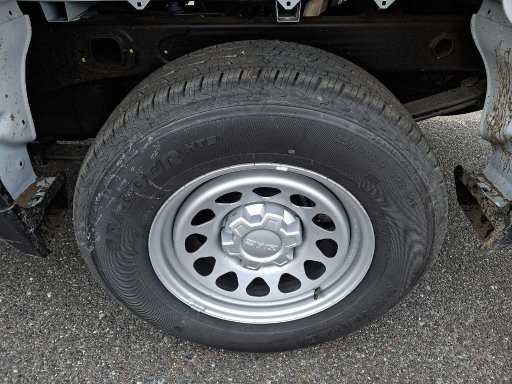 new 2025 GMC Sierra 1500 car, priced at $48,180