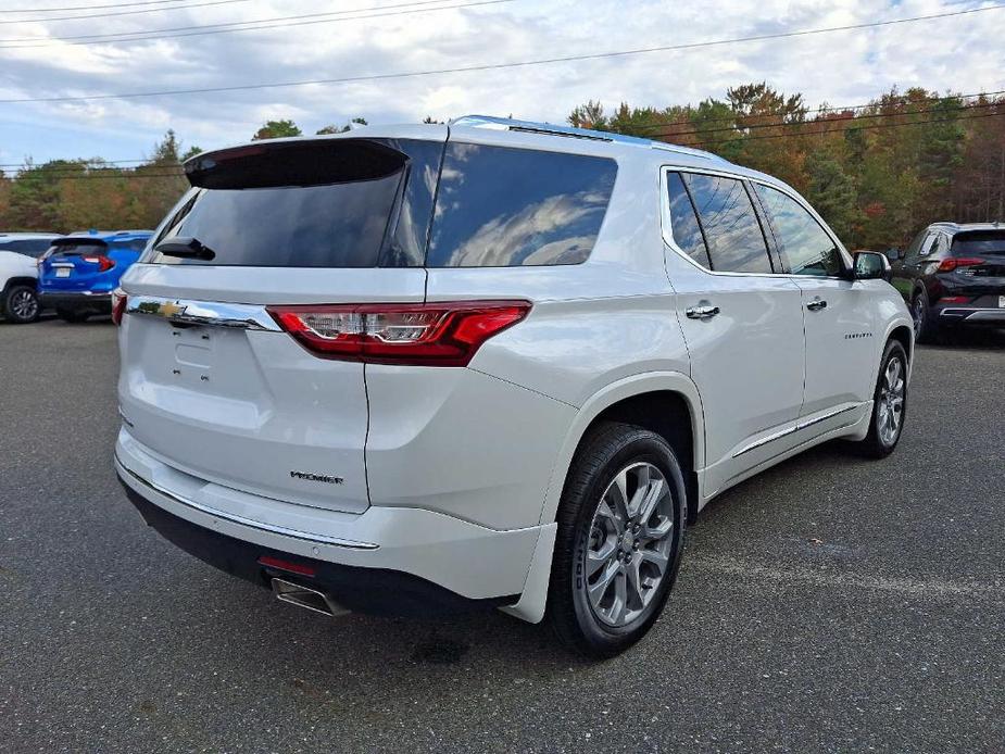 used 2021 Chevrolet Traverse car, priced at $32,000