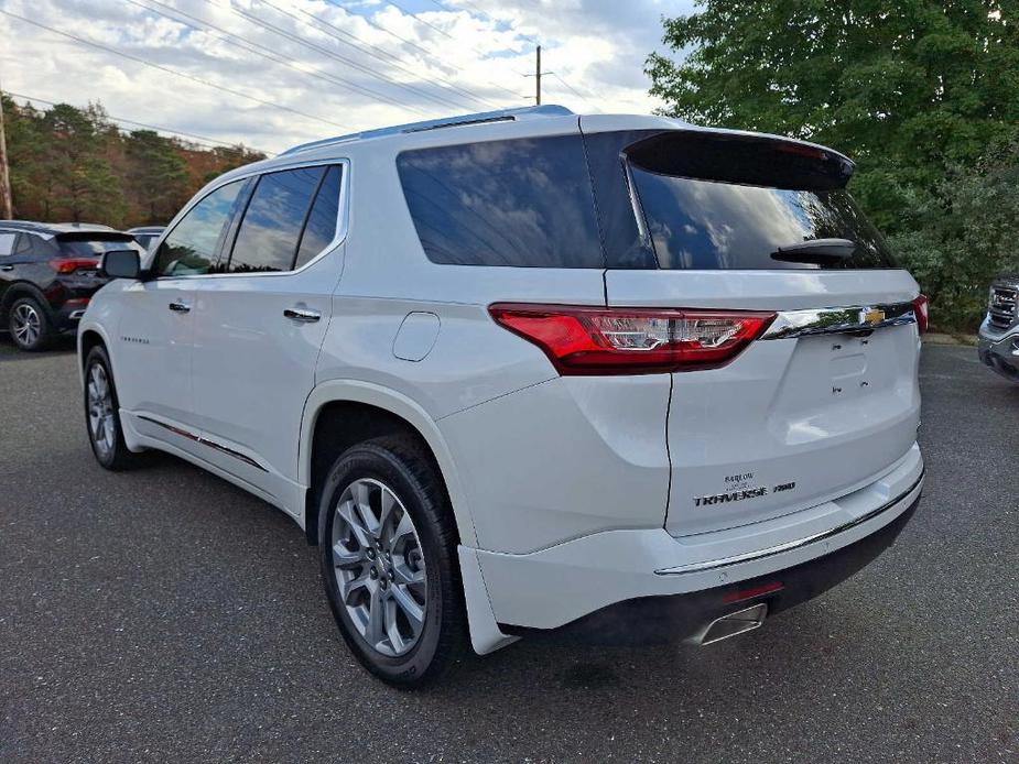 used 2021 Chevrolet Traverse car, priced at $32,000