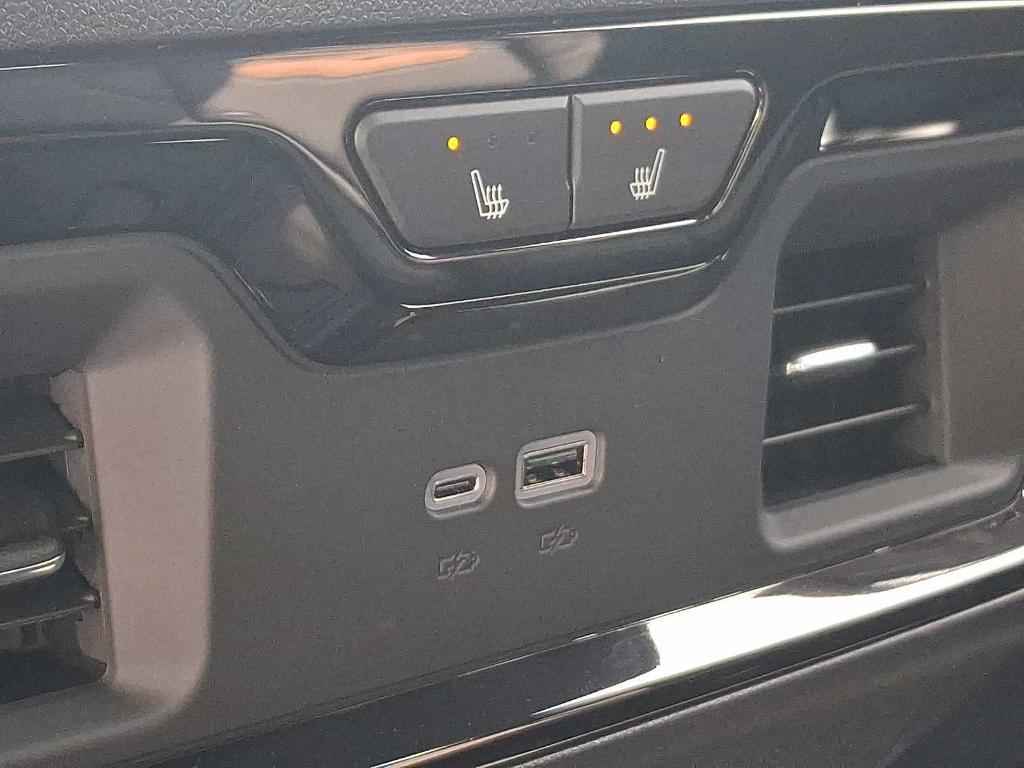 new 2025 GMC Sierra 1500 car
