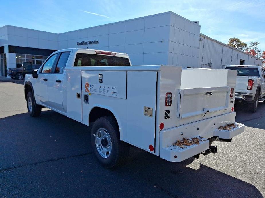 new 2025 GMC Sierra 2500 car, priced at $54,443