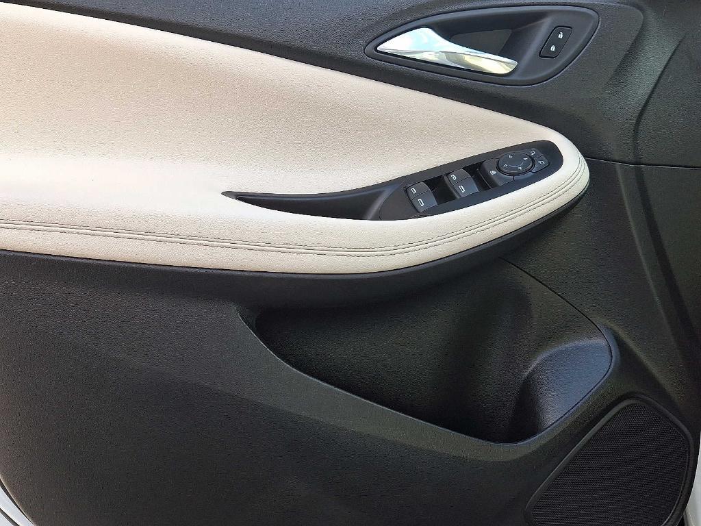 used 2023 Buick Encore GX car, priced at $22,995