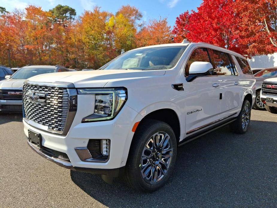 new 2024 GMC Yukon XL car, priced at $104,845