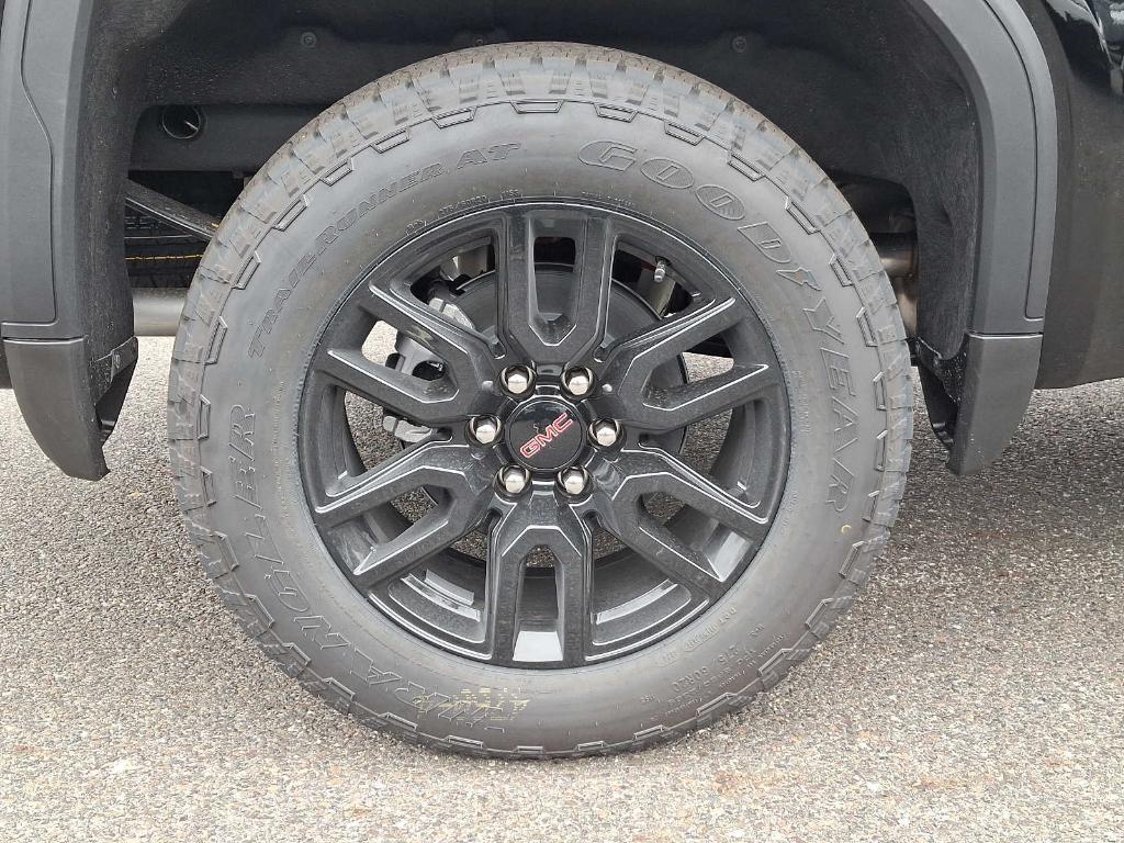 new 2025 GMC Sierra 1500 car, priced at $59,720