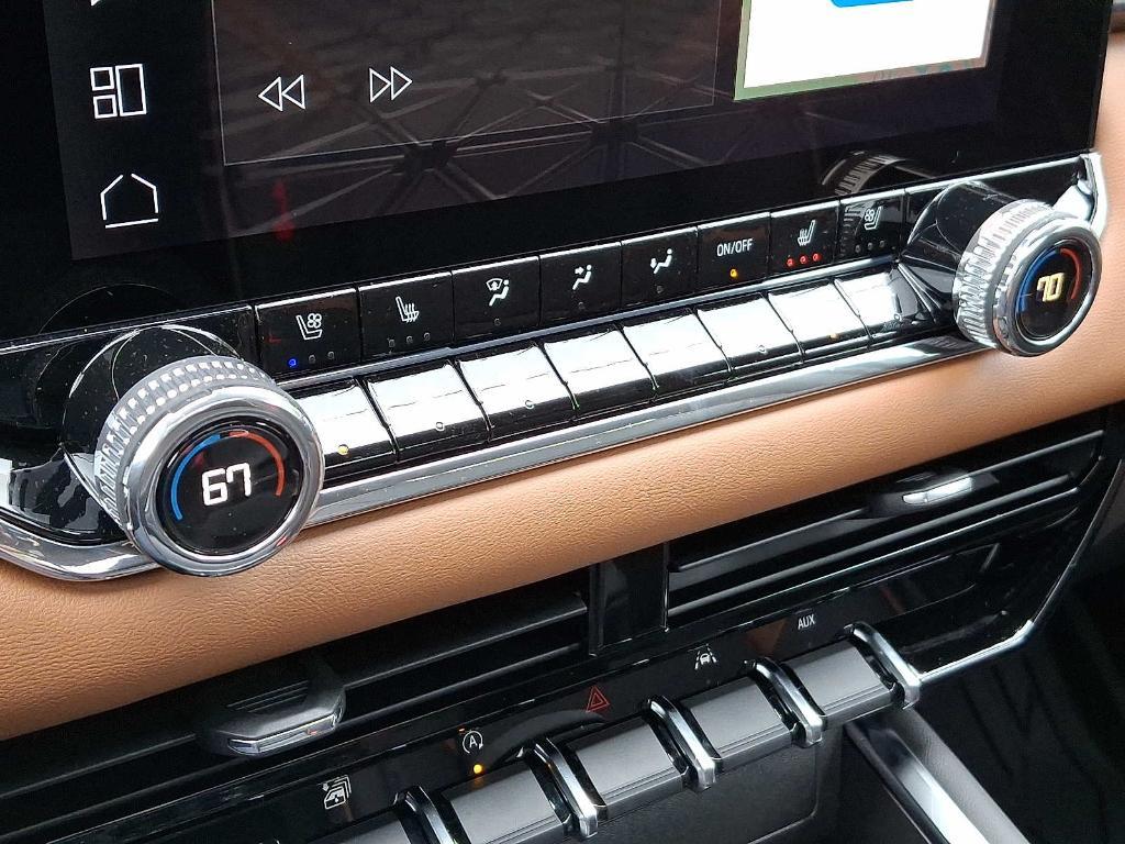 new 2025 GMC Canyon car, priced at $53,060